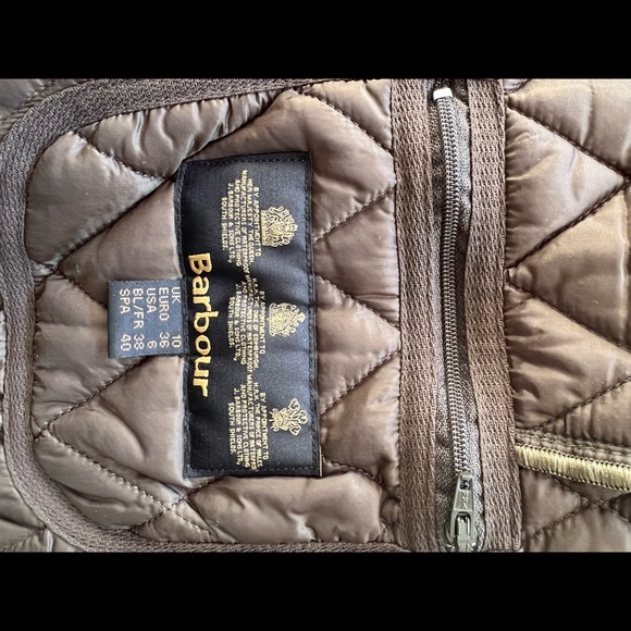 Barbour® Women's Green Quilted Vest - Picture 4 of 5